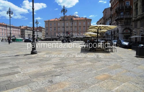 Porfido trentino per creare luoghi in cui il turista e cittadino si sentano piacevolmente accolti